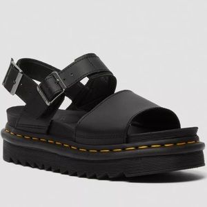 Dr. Martens Voss Women’s Leather Strap Sandals (size 6)